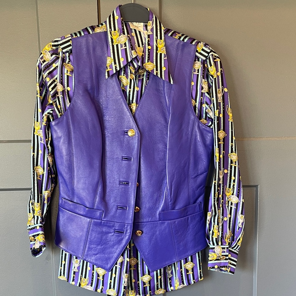Escada VINTAGE Blouse and Vest🌺